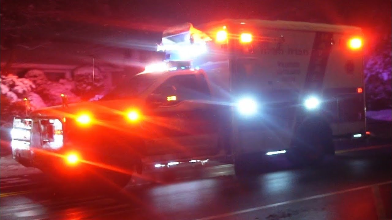 ROCKAWAY-LAWRENCE HATZALAH AMBULANCE RESPONDING IN WEST HEMPSTEAD 