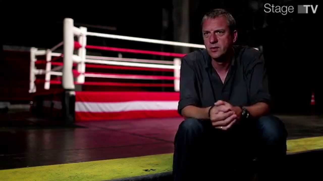 Backstage bei ROCKY HAMBURG - Herausragende Bühnentechnik, Requisite und Schauspielkunst