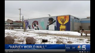 ‘Chicago PD's' Actor LaRoyce Hawkins Sparks Mural Project to Promote Change in Harvey