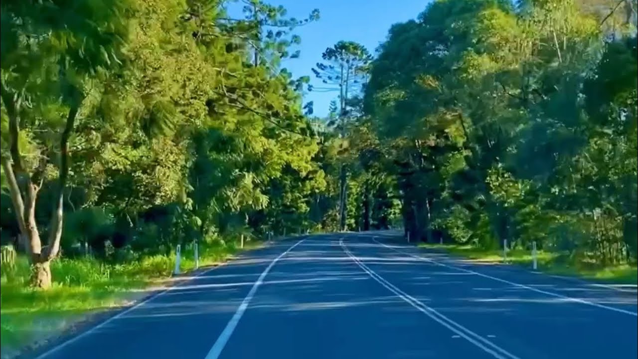 Driving Along Currumbin Creek Rd Gold Coast Australia