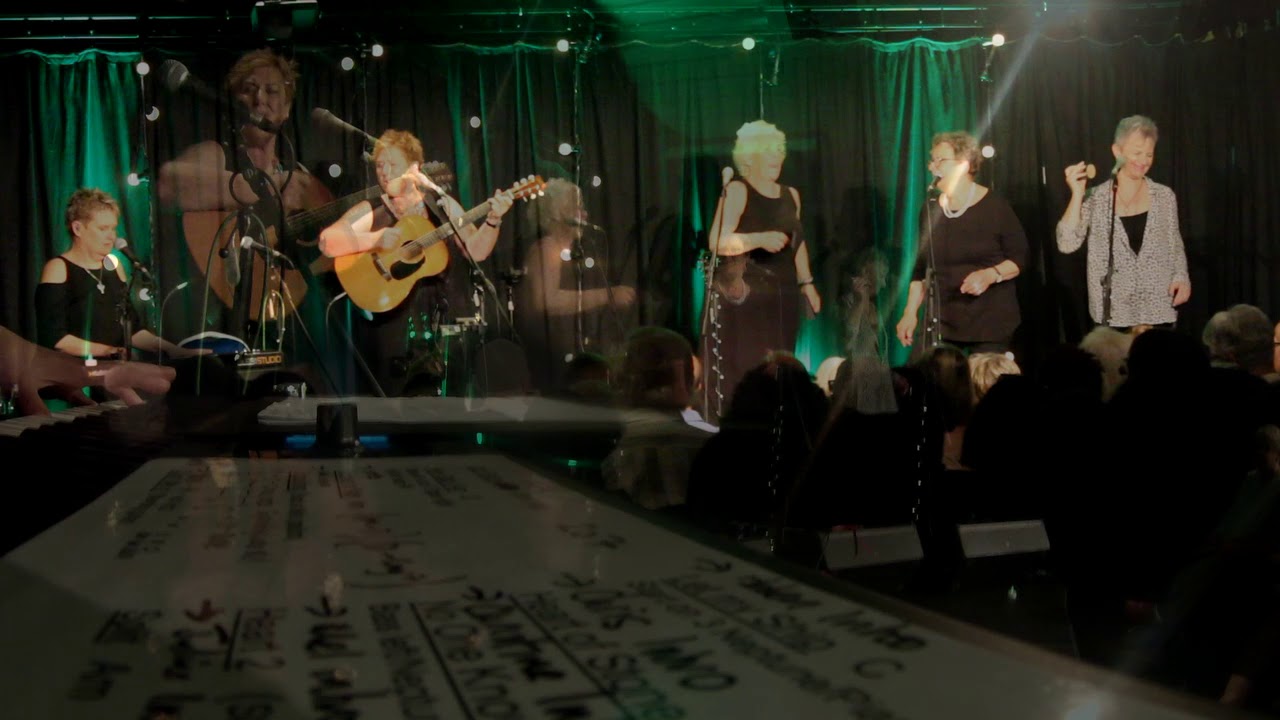 Daphne's Flight - Another Year Another Day