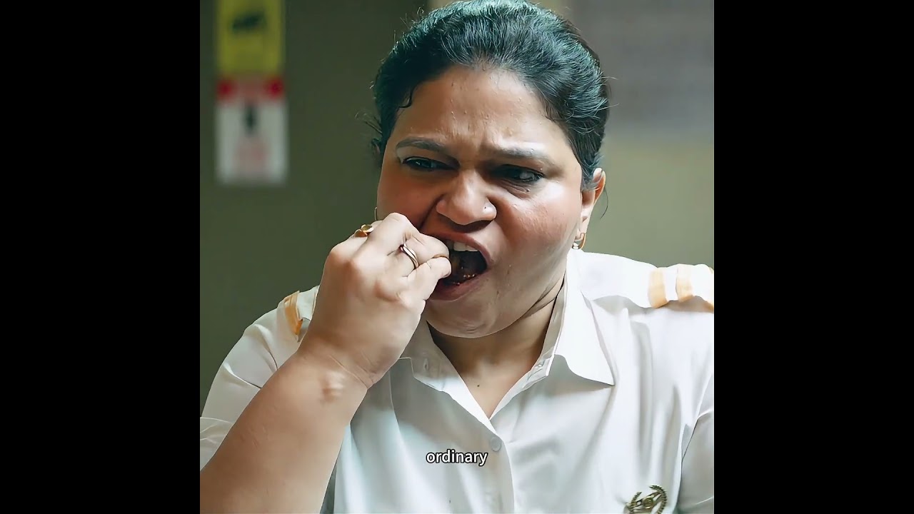 Three stewardesses use their smarts to smuggle gold—yet they end up being tricked by someone.