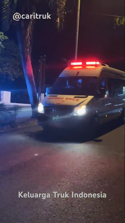 Kecepatan Nyawa Mobil Ambulans Darurat Turun Bukit 🚑🏞️