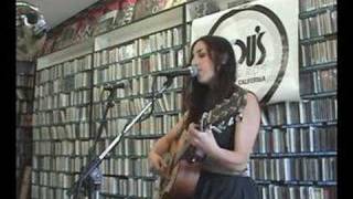 Marissa Nadler "Diamond Hearts" - Live @ Lou's chords