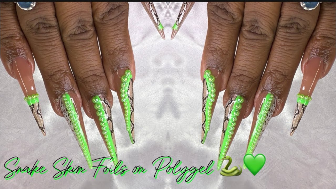 SNAKE SKIN FOIL ON POLYGEL NAILS 🐍🐍💚💚✨✨ 
