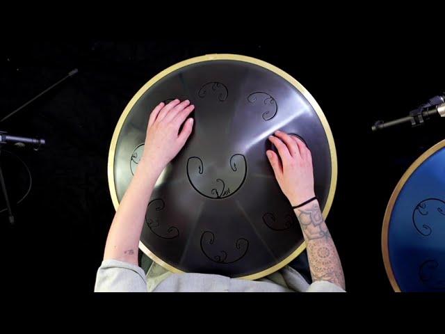 RAV Vast - B Hijaz scale demo | Amy Naylor - YouTube