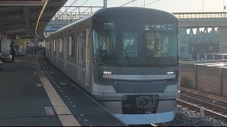 東京メトロ日比谷線13000系13133F普通北春日部駅行き小菅駅到着(2023/3/3)