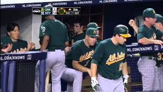 2011/07/22 Weeks' two-run single