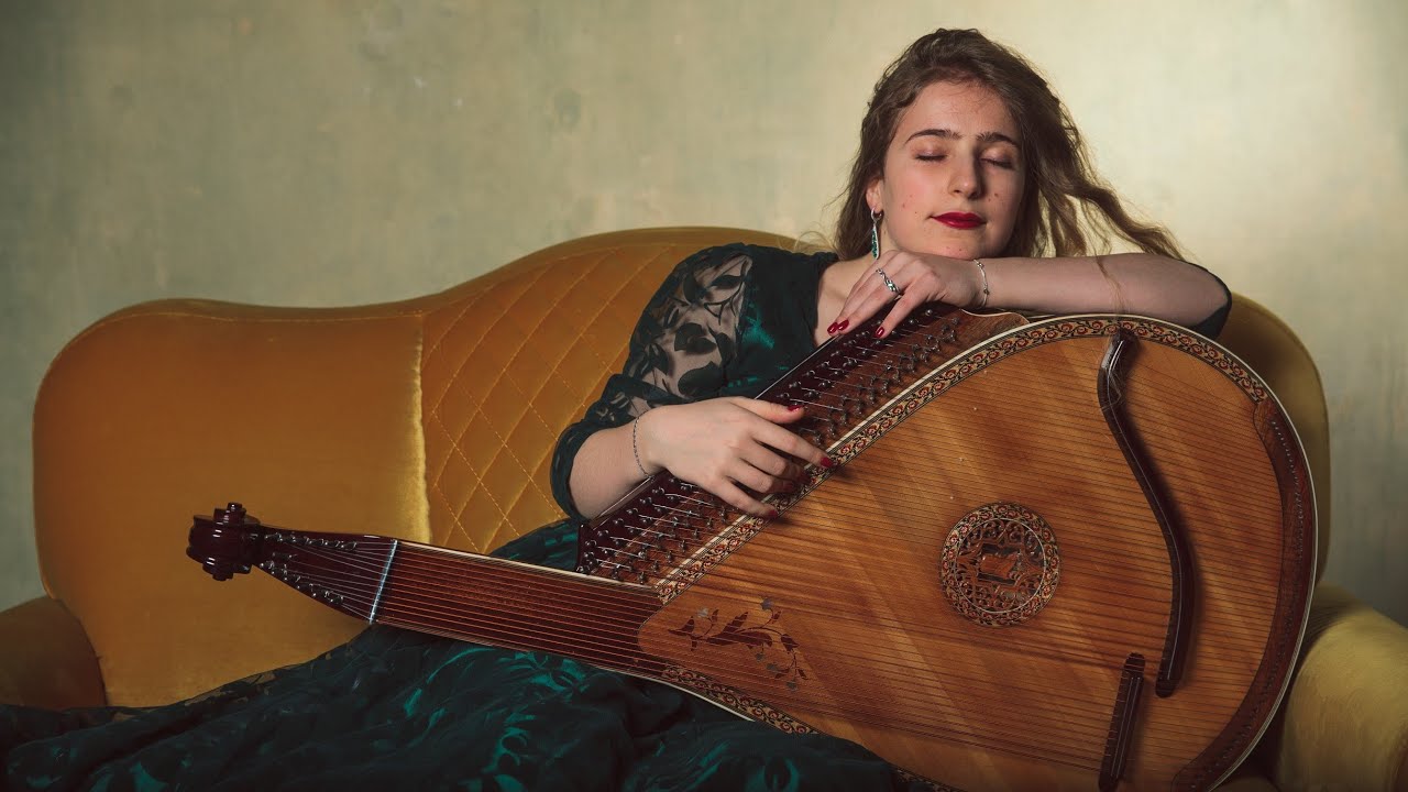 Ой у полі криниченька