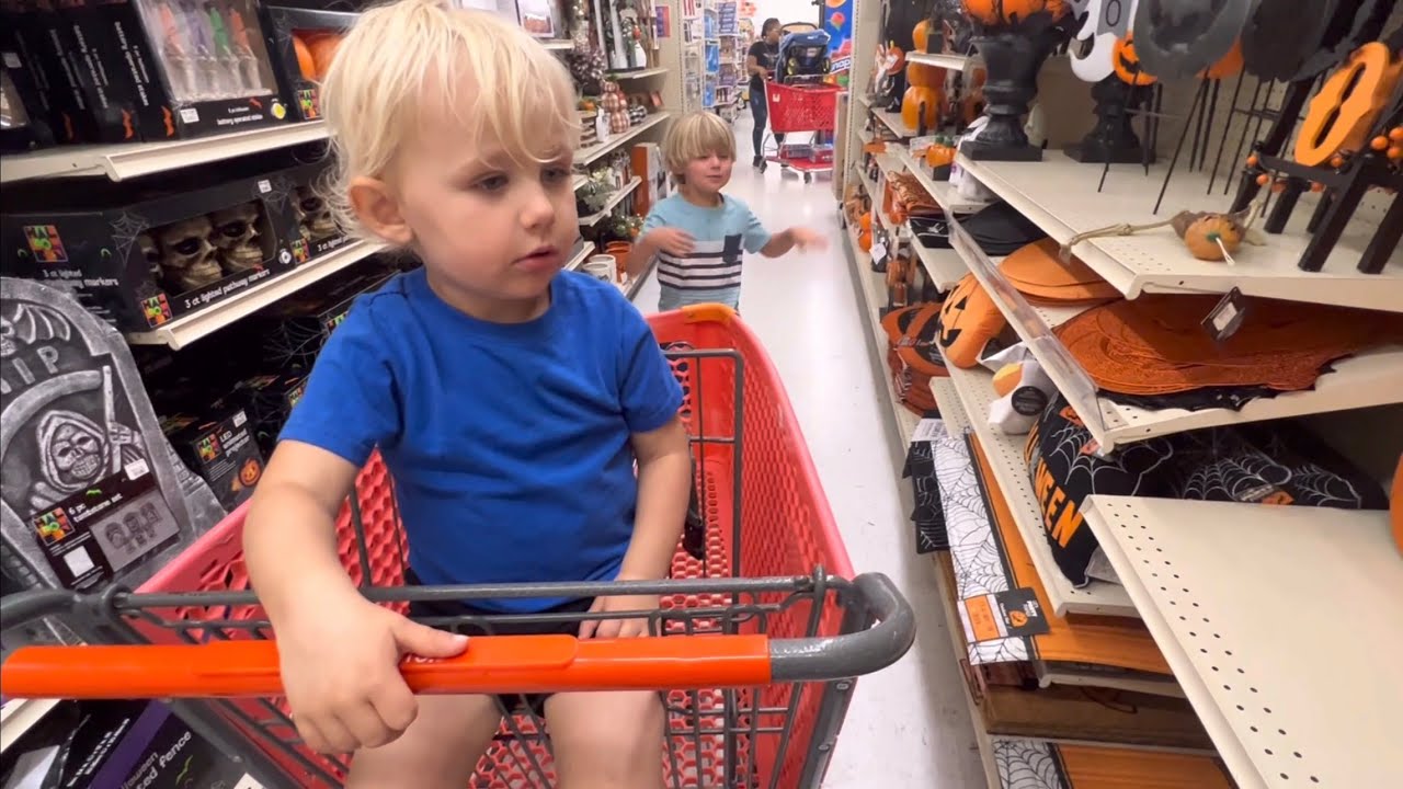 Shopping Big Lots Halloween Inflatables 2023! YouTube