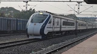 20834 SECUNDERABAD~VISAKHAPATNAM VANDE BHARAT EXPRESS