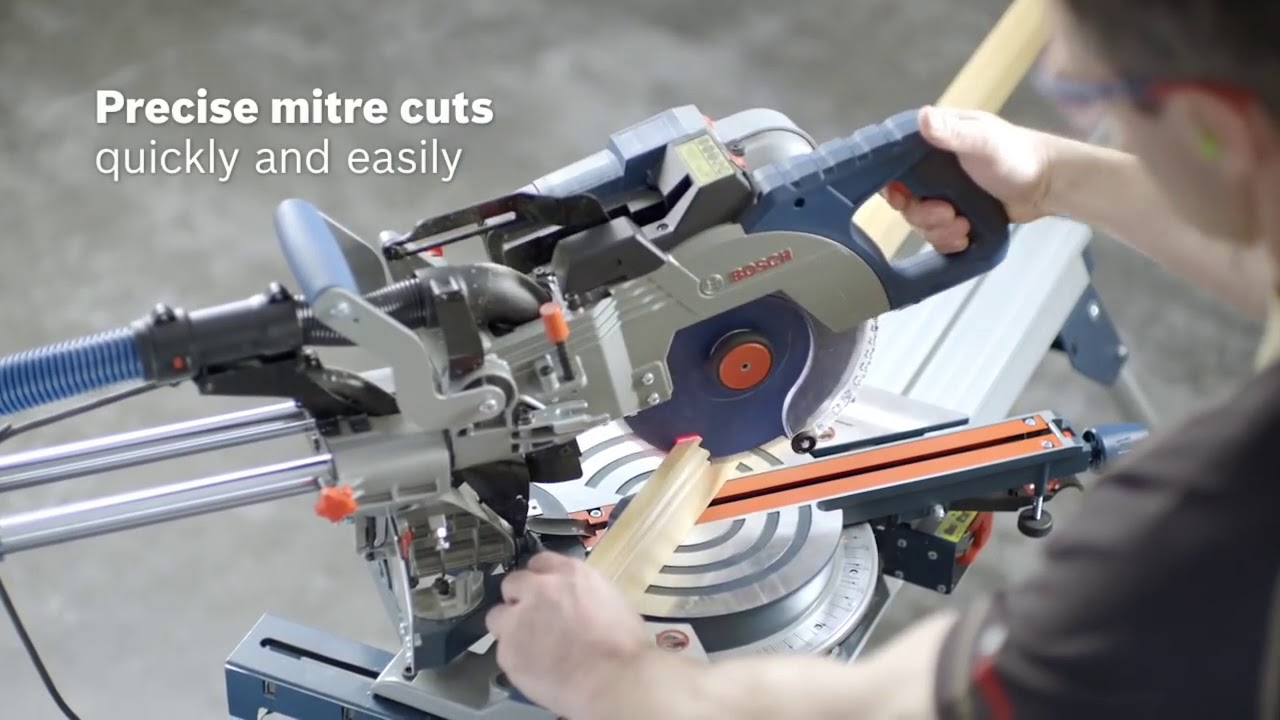 Bosch Gcm 8 Sde Professional Sliding Mitre Saw Youtube