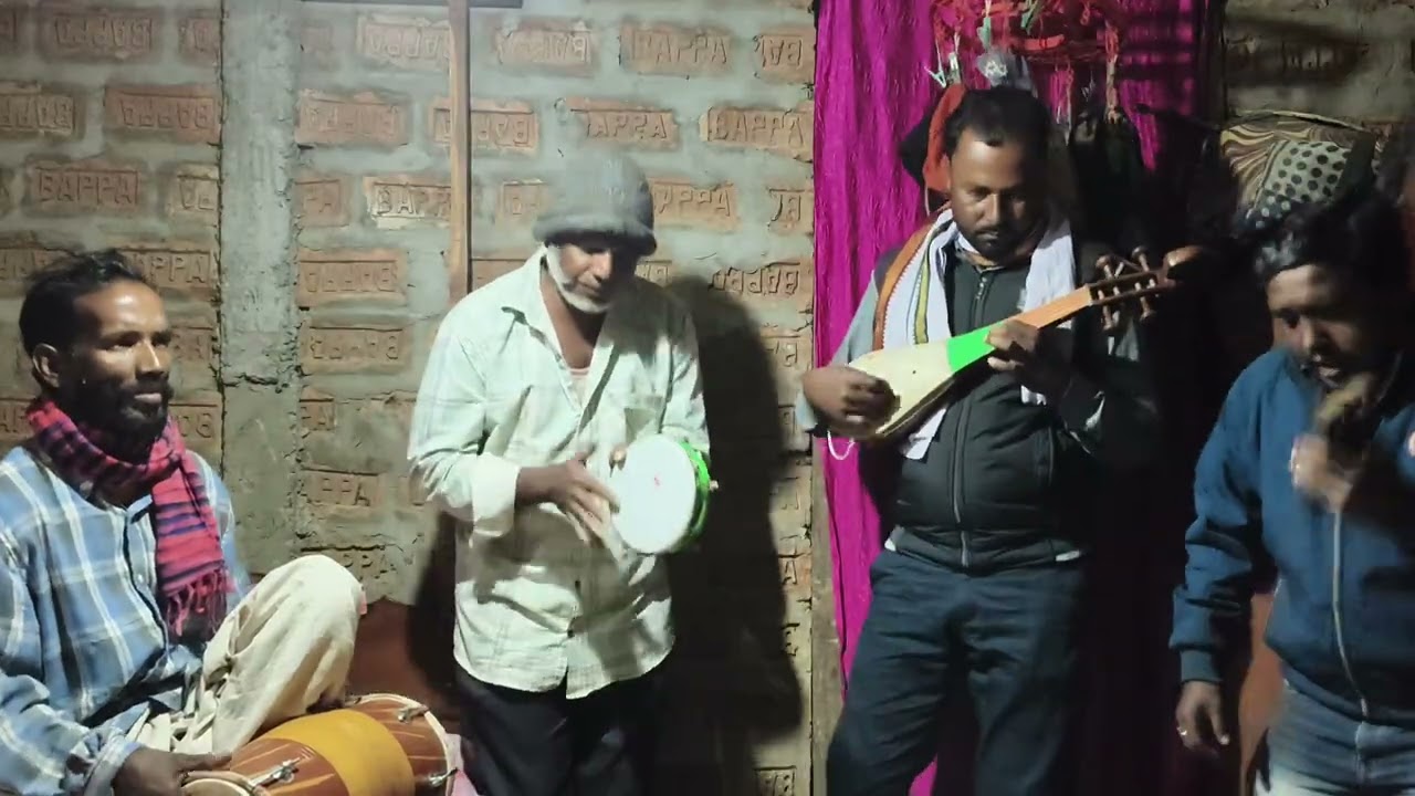 আস বন্ধু  বস কাছে খাওরে বাটার পান  হাসি মুখে কওনা কথা জুড়াইব পরাণ।