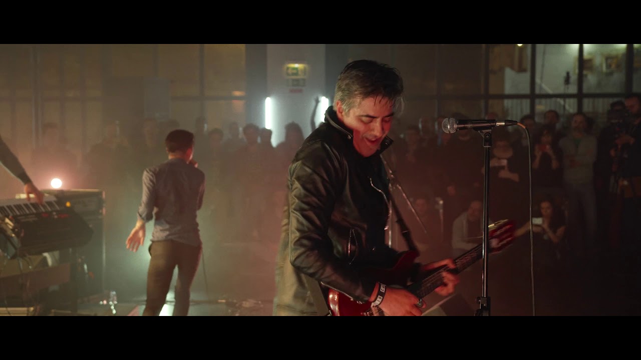Watch The Parkinsons - Bad Wolf | Eléctrico | Antena 3 on YouTube Watch The Parkinsons - Bad Wolf | Eléctrico | Antena 3 on YouTube