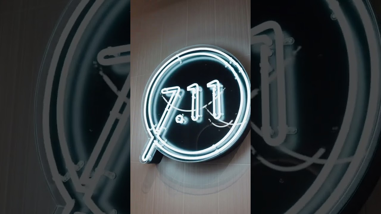 Dreh‘ eine Runde durch unseren neuen 24/7 Club am Eschenheimer Tor in Frankfurt!🏙️🏋🏽‍♀️