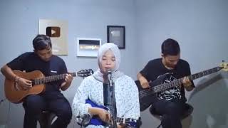 Aisyah istri Rasulullah Cover by Fera Chocolatos ft. Gilang & Bala