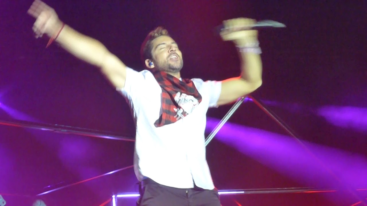 Ave María. David Bisbal. Zaragoza, 11102017 YouTube