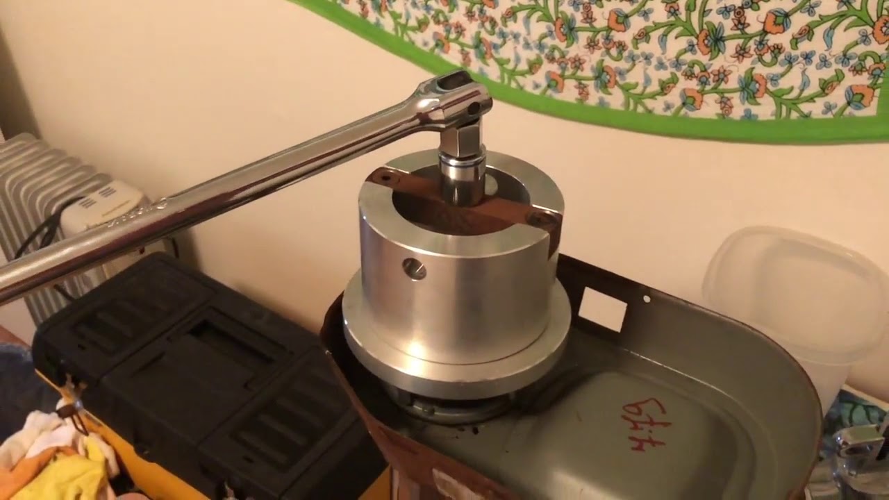 La Pavoni Cap Element Removal - YouTube