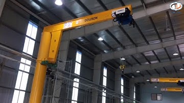 Cầu trục quay 5 tấn khẩu độ 6,2m ở Bắc Ninh