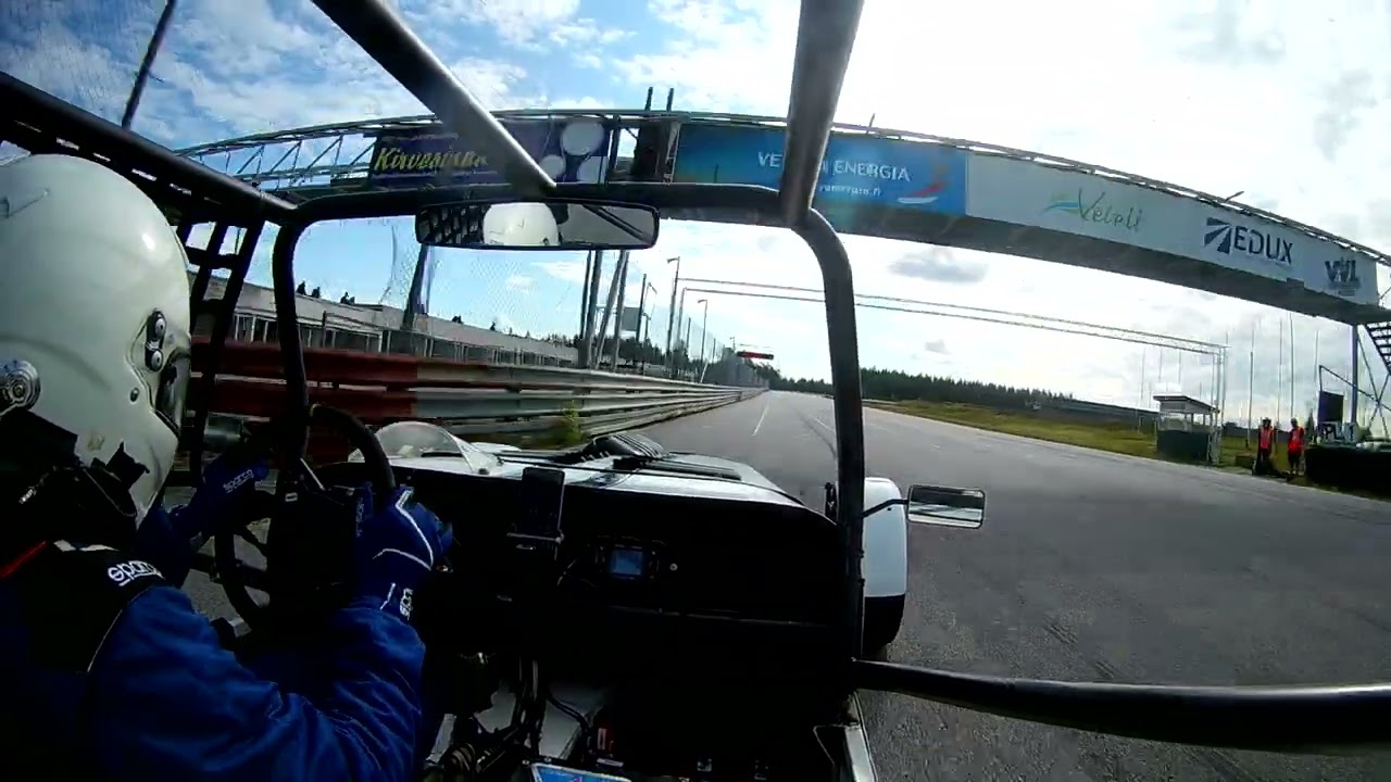 Kemora 2025 Historic Race- Ensimmäiset metrit ikuna Kemoralla ja Locostilla