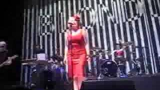 Blondie - Heart Of Glass (Live in Moscow 09-07-08)