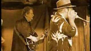 Video thumbnail of "Jethro Tull original members 2001, Someday the sun..."