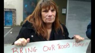 Qik - over 6000 US military dead - Portland Vogil by Joe Anybody