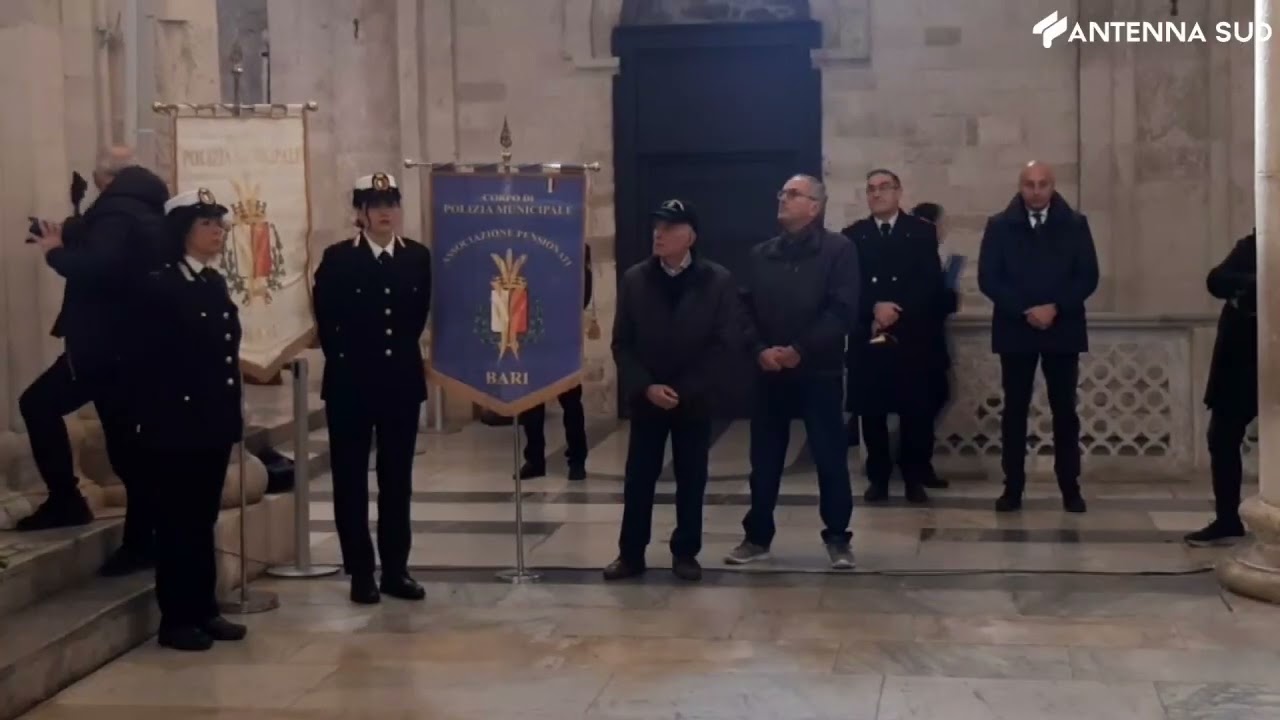 20 gennaio 2023 - Cronaca, San Sebastiano, omaggio della polizia locale di Bari