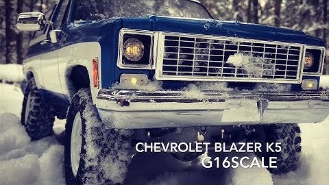 RC scale studio 4x4 off-road scale model RC4WD Chevrolet Blazer K5 forest run