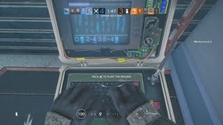 Tom Clancy's Rainbow Six® Siege Fuze shield on back for defuse