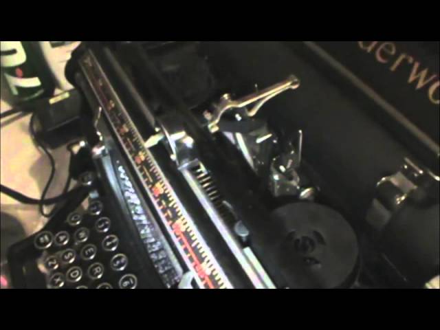 1930 Underwood No. 5 Manual Typewriter - YouTube