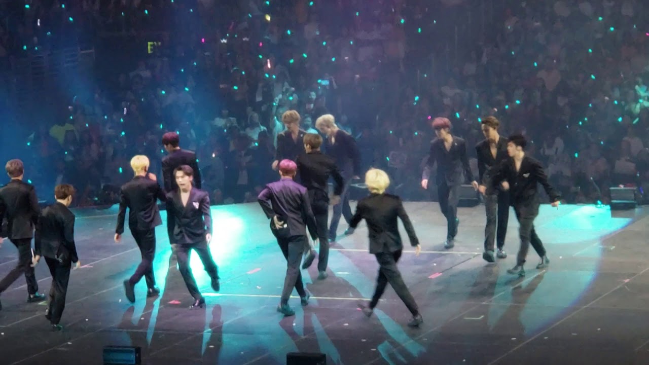 KCON LA 2019 - Seventeen