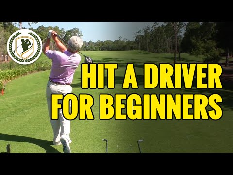 शुरुआती के लिए ड्राइवर के साथ गोल्फ बॉल कैसे हिट करें
