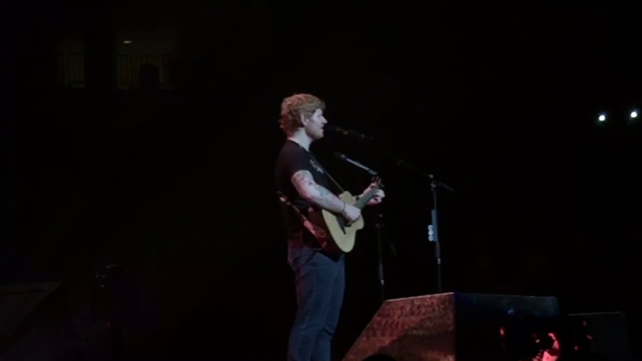 Ed Sheeran "Perfect" - live (full version - front row) - Houston, Texas - August 2017