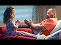 Questa bambina decide di donare un rene a criminale morente per trasformarlo in una brava persona
