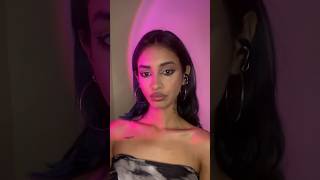 Uno Card Transition is it !! New Trend #unocards #transition #smoothtransition #makeup #ytshorts