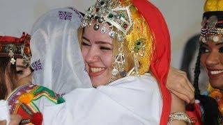 Video thumbnail of "الأغنية الأمازيغية التي أعادها المغاربة مليون مرة ولم يملوها   zman iskhla3n midn aya"