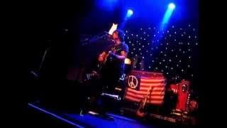 Ryan Adams-Depressing Song About Cute, Suicidal Cat From Bergen