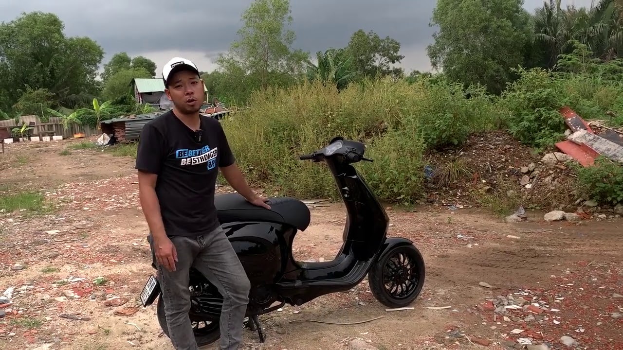 vespa sprint đen tuyền chơi style lạ - youtube