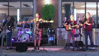 Glendale One Featuring Jeananne Goossen - It Wont Be Long