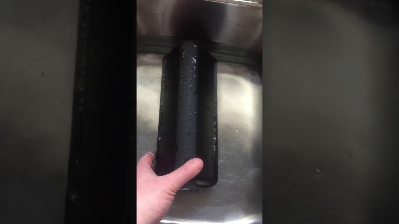 monster blaster dynamite speaker