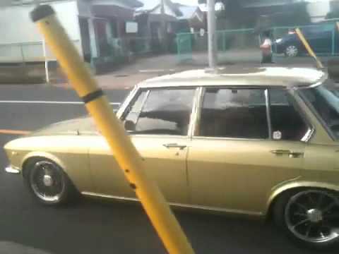 mazda-1500-dx-hoodride!!!