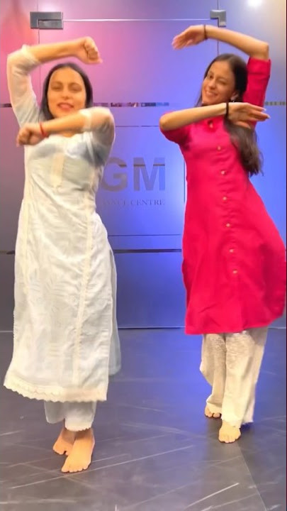 Pretty woman 😍🫶| Akshita Goel | @deepika.gmdance ma’am| #akshitagoel #dance #youtubeshorts