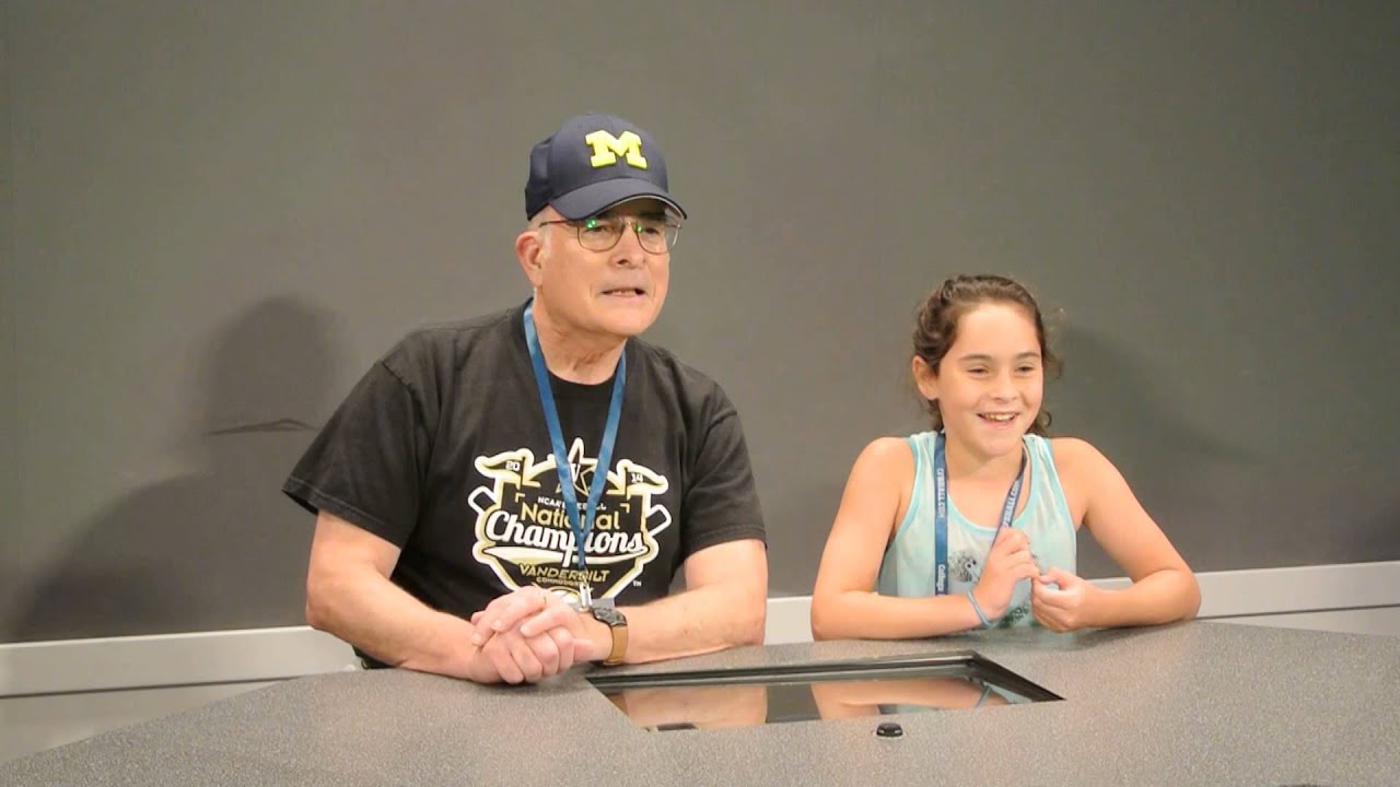 College Football Hall of Fame 1 - YouTube