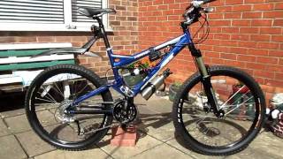 GT i-Drive Bike