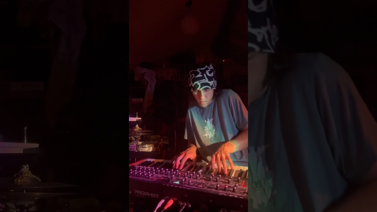 Flow #music #musicproducer #synth #originalbeats
