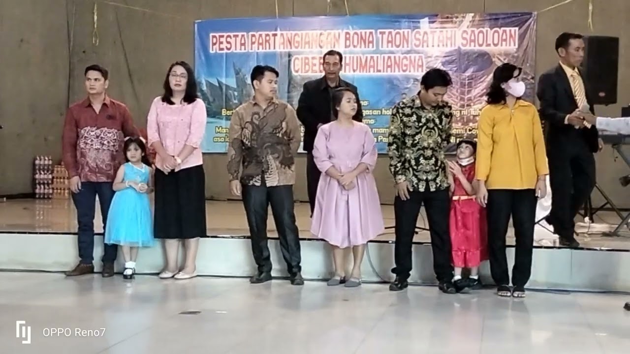 PERKENALAN ANGGOTA BARU PUNGUAN SATAHI SAOLOAN PADA PESTA BONATAON DANAU MAS 30-4-2023