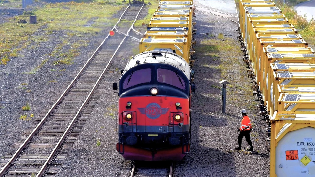 Höst, tåg & Växling med TMY runt Bohus Station på Bergslagsbanan / Norge-Vänerbanan