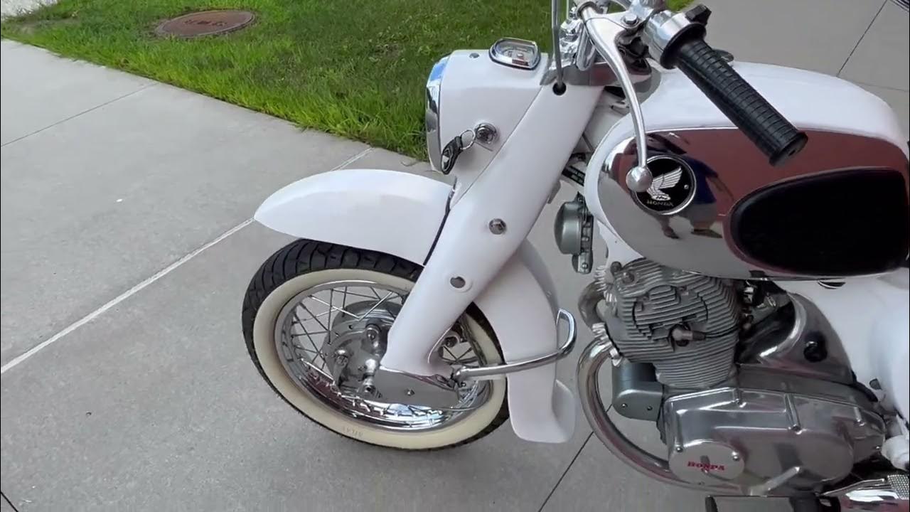 Honda Dream 305 - YouTube