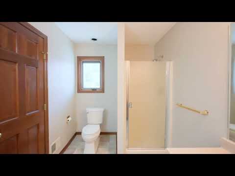 5303 Spring Creek Ln, Sylvania, OH home video tour